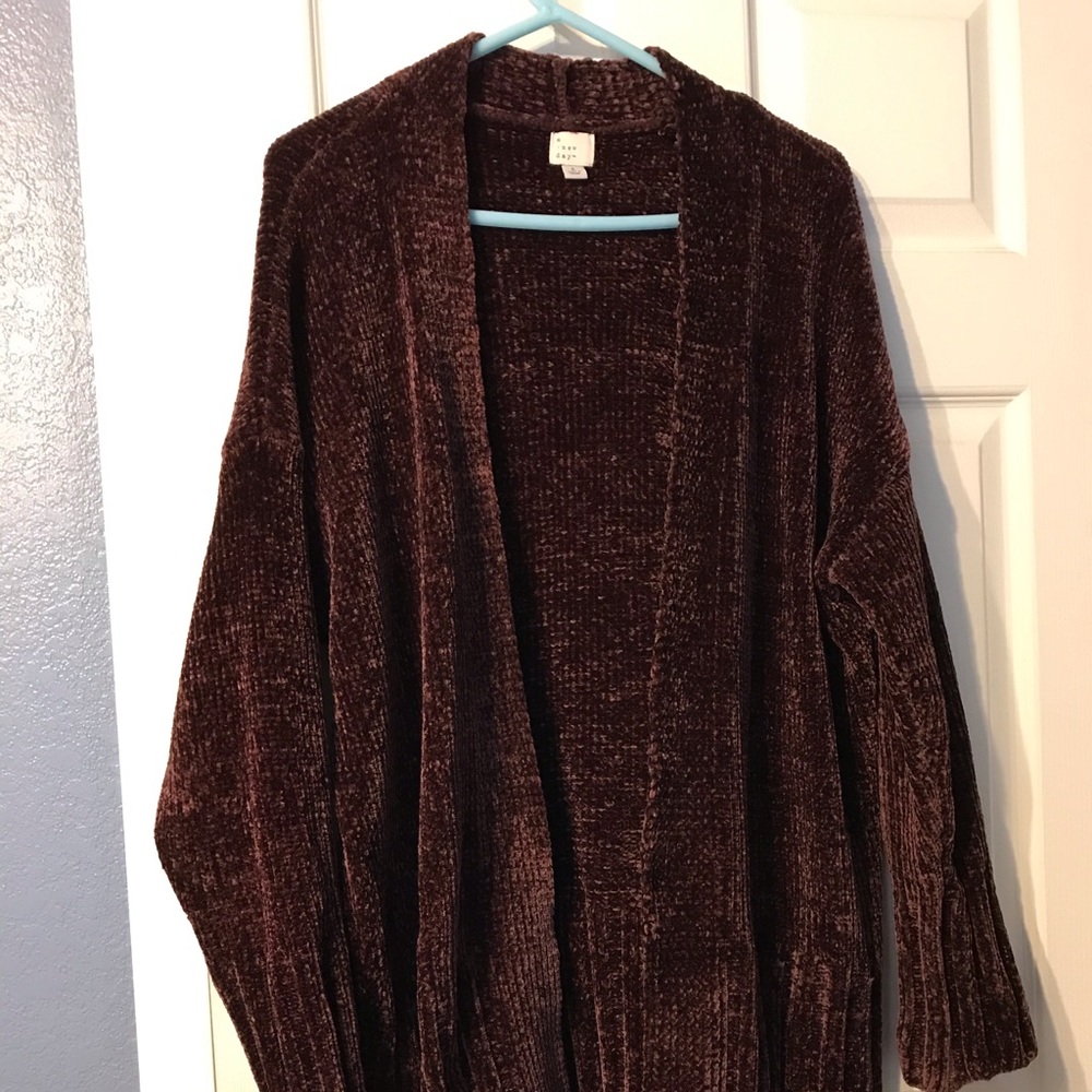 Women’s sweater